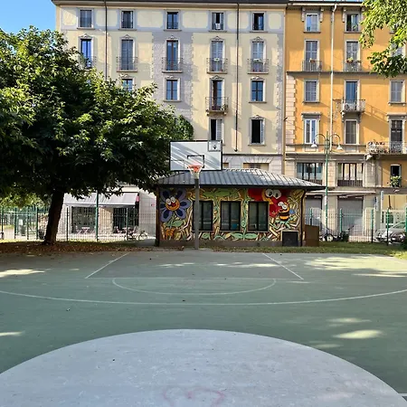 Colonne77 - Design Lägenhet Milano