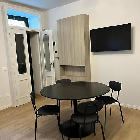 Colonne77 - Design Lägenhet