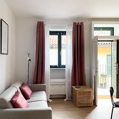 Colonne77 - Design Appartement Milaan